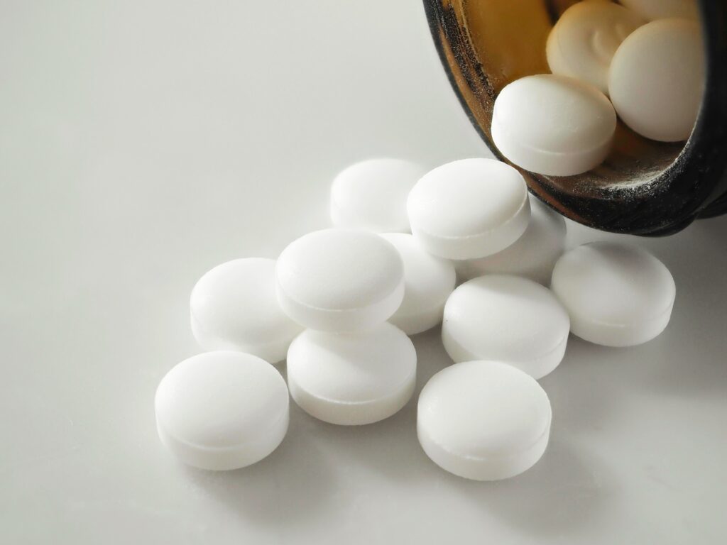 white tablets 2023 11 27 05 35 23 utc